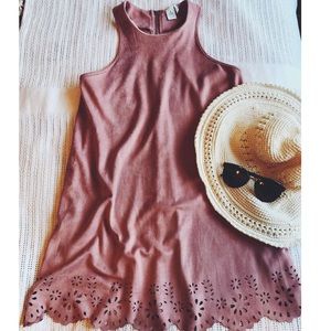 PINK velvet dress🌷